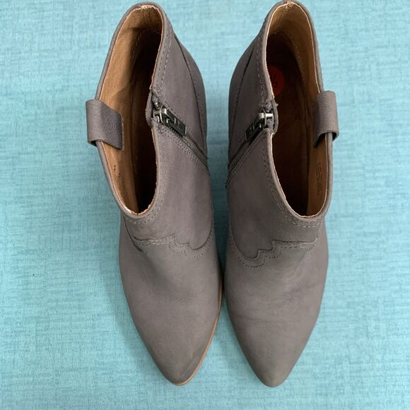 Frye Reina JEA Women Size 9.5 Gray Suede Leather Ankle Boot Zip 3471724 - Picture 9 of 14